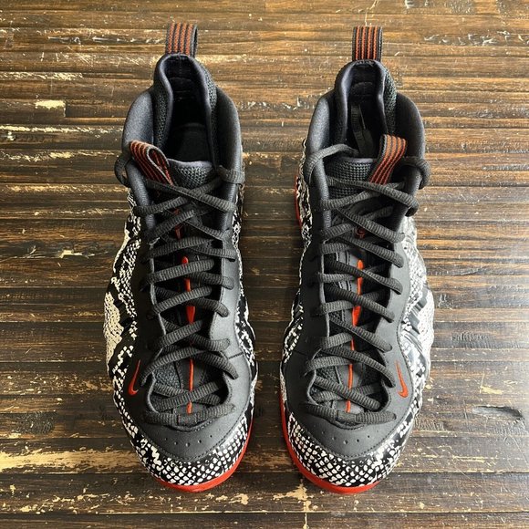 Nike Air Foamposite One Albino Snakeskin size 11 314996–101 Black Red  - Picture 4 of 7